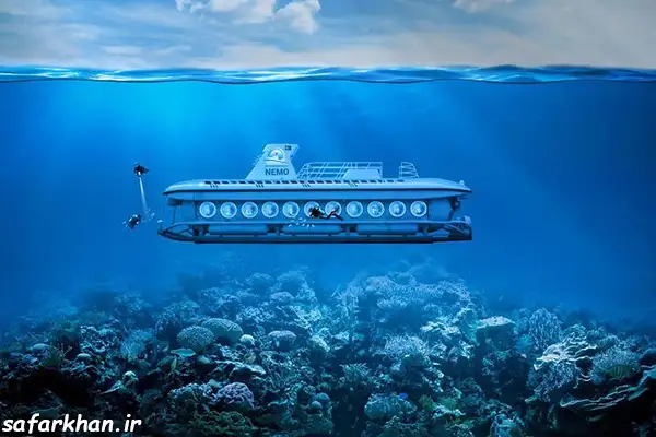 زیردریایی از تفریحات آبی آنتالیا