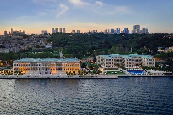 هتل چراغان پالاس کمپینسکی لاکچری ترین هتل استانبول