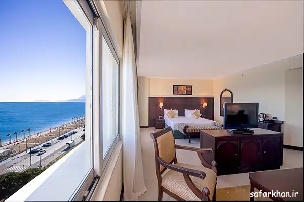 اتاق هتل کراون پلازا در ساحل کنیالتی آنتالیا