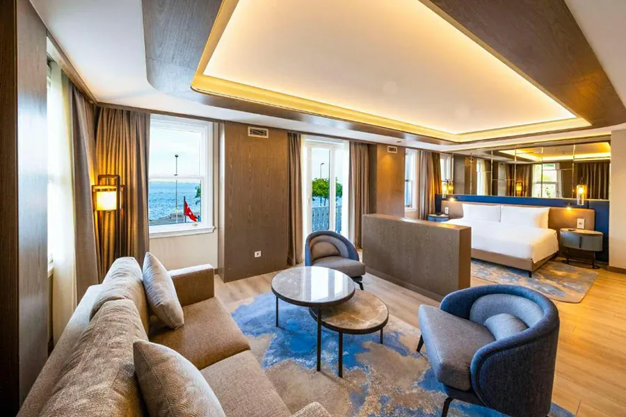 هتل 4 ستاره رادیسون سلطان احمد استانبول نزدیک میدان تکسیم