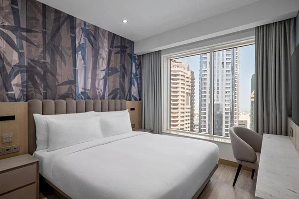 رزیدنس این بای ماریوت از بهترین هتل های خیابان شیخ زاید دبی